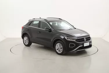 Volkswagen T-Roc Life DSG 1.5 Benzina 150CV Automatico Volkswagen T-Roc Life DSG 1.5 Benzina 150CV Automatico