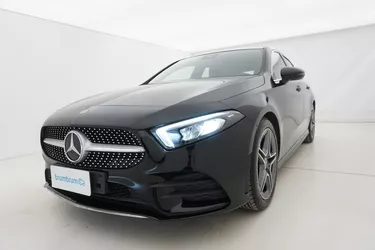 Mercedes Classe A 200 Premium 1.3 Benzina 163CV Manuale Visione frontale