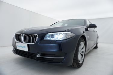 BMW Serie 5 Da un'altra prospettiva BMW Serie 5 Da un'altra prospettiva