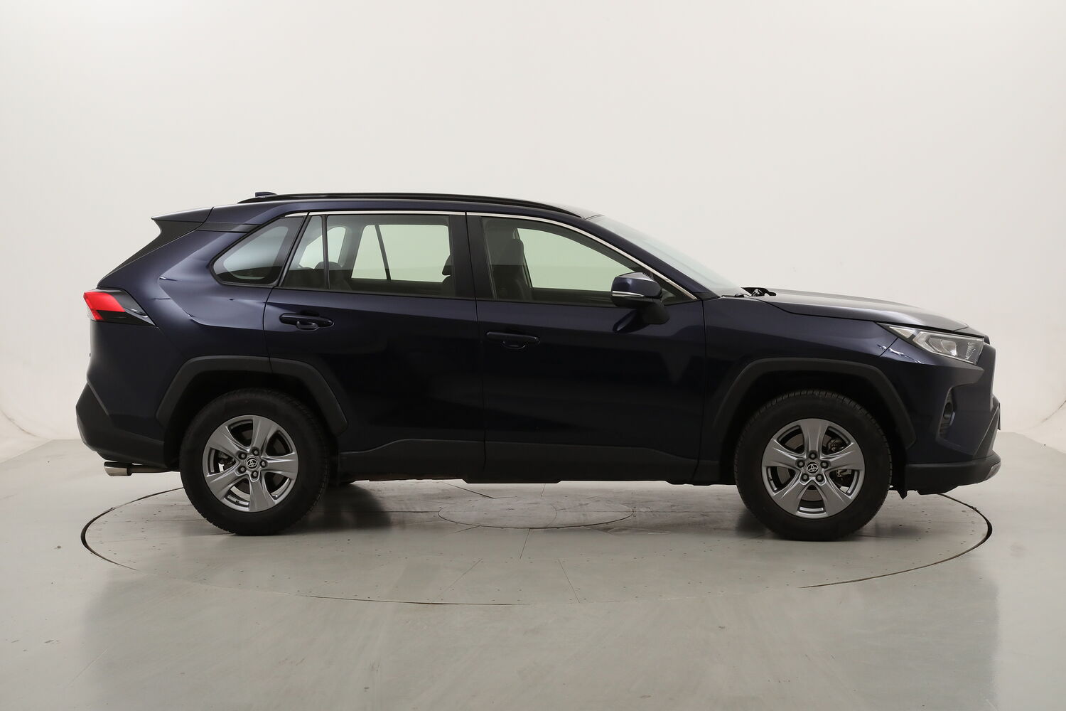 Toyota RAV4 Hybrid Business usata del 2022 con 102.651 km