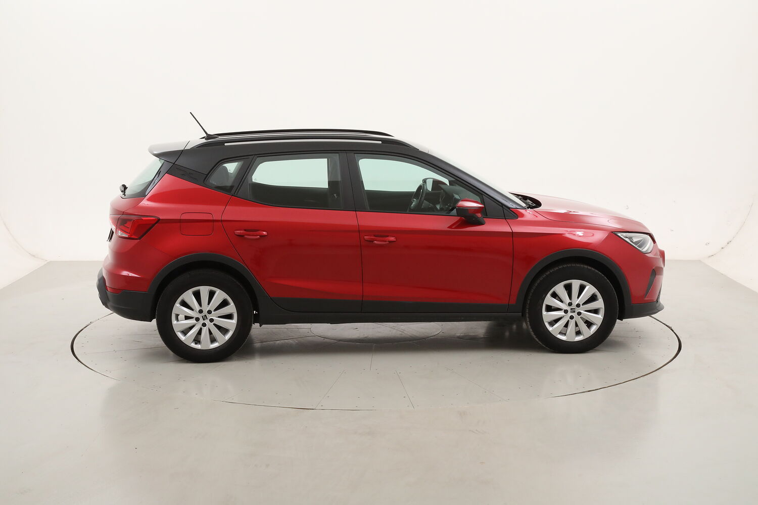 Seat Arona Style usata del 2023 con 51.776 km