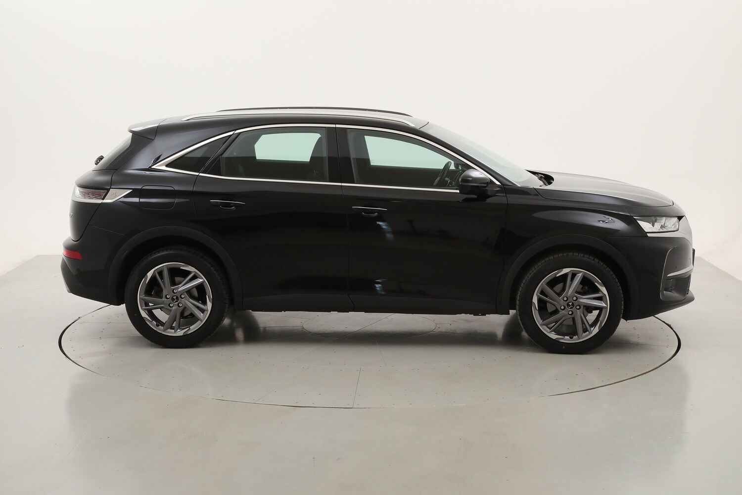 DS DS 7 Crossback Grand Chic usata del 2020 con 125.891 km