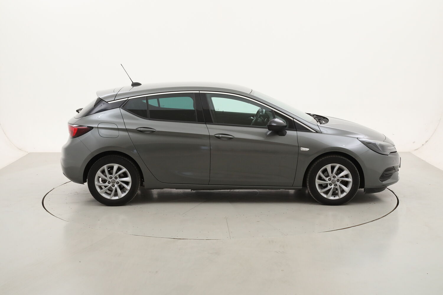 Opel Astra Business Elegance AT9 usata del 2021 con 66.929 km