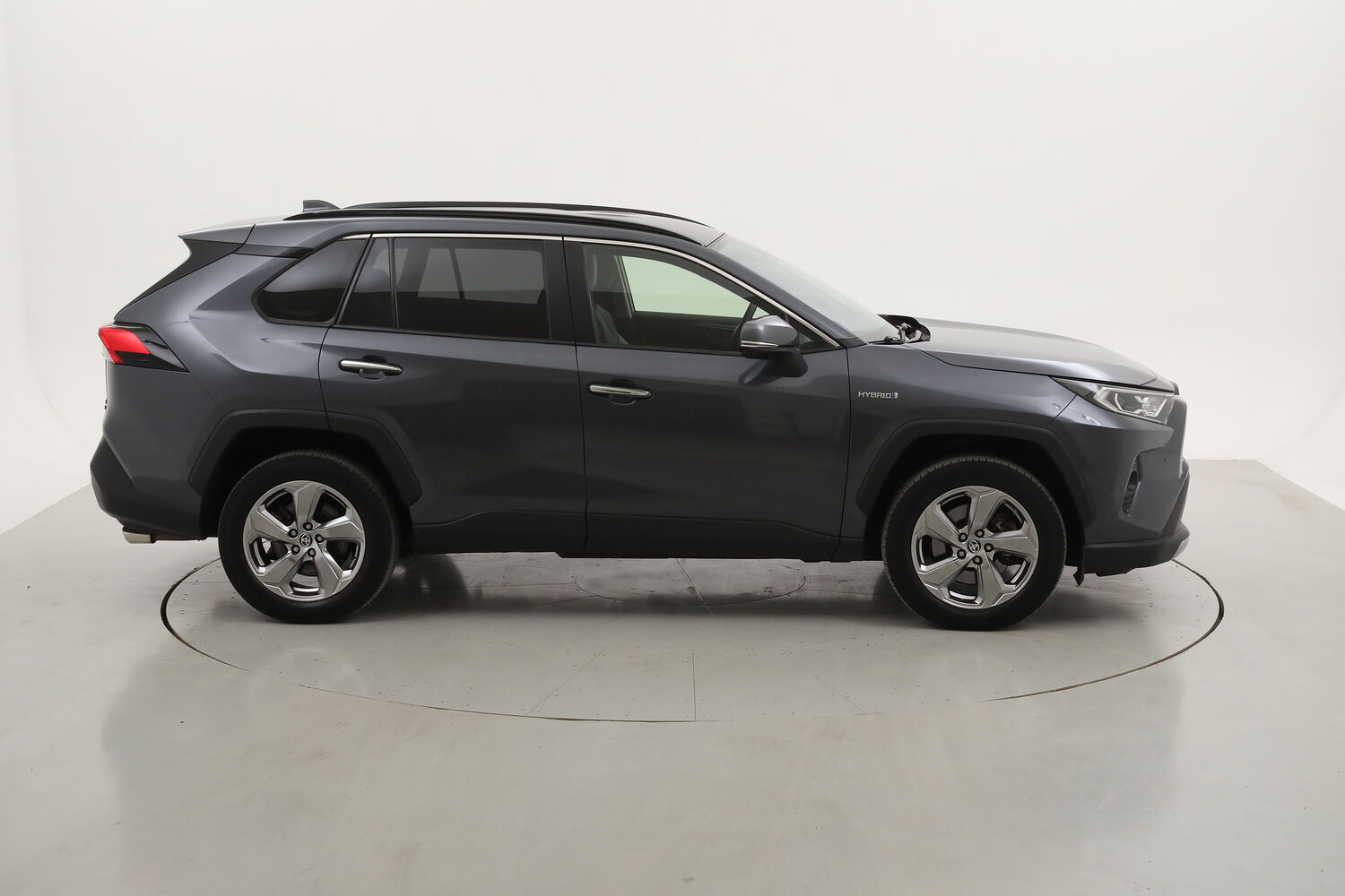 Toyota RAV4 Hybrid Business usata del 2020 con 67.237 km