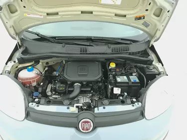 Fiat Panda Hybrid 1.0 Mild Hybrid 70CV Manuale Vano motore