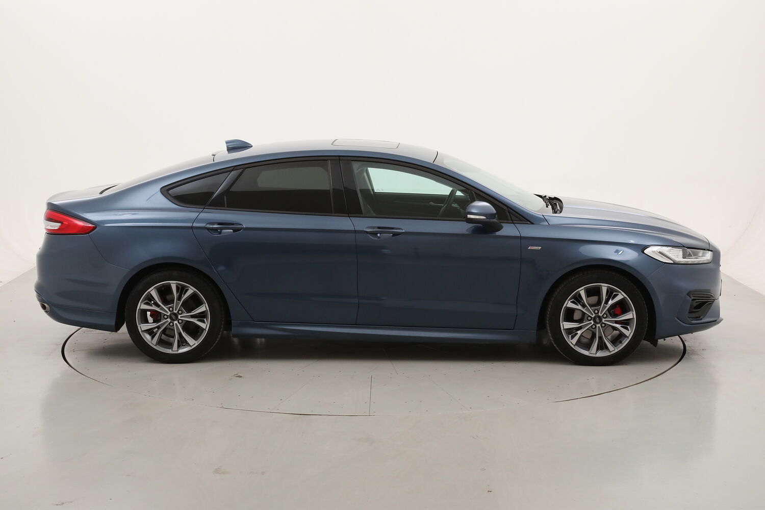 Ford Mondeo Hybrid ST-Line Business usata del 2021 con 85.115 km