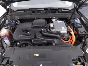 Ford Mondeo Hybrid ST-Line Business 2.0 Full Hybrid 187CV Automatico Vano motore