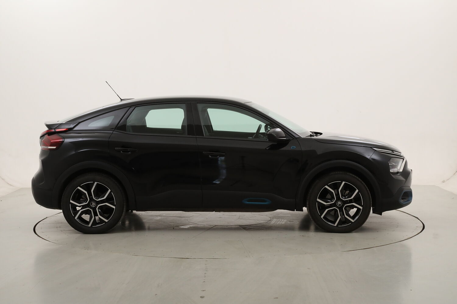 Citroen C4 Feel Pack usata del 2022 con 43.535 km