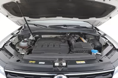 Volkswagen Tiguan Business DSG 2.0 Diesel 150CV Automatico Vano motore