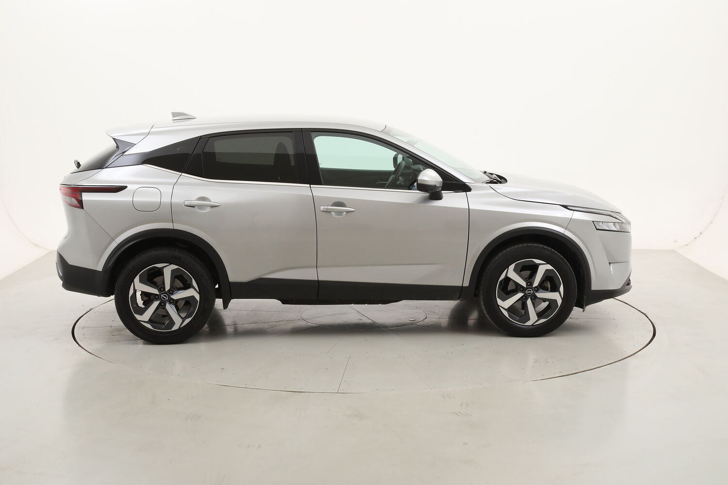 Nissan Qashqai N-Connecta X-Tronic usata del 2024 con 39.049 km