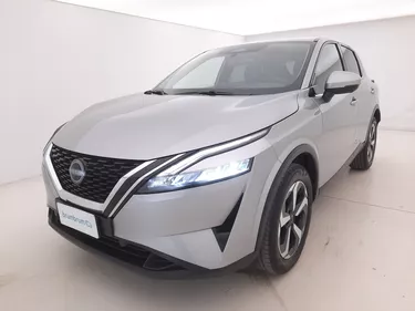 Nissan Qashqai N-Connecta X-Tronic 1.3 Mild Hybrid 158CV Automatico Visione frontale