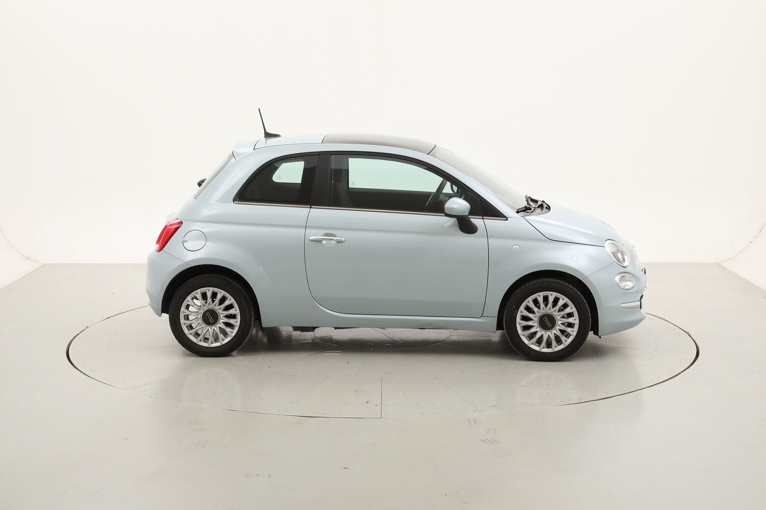 Fiat 500 Hybrid usata del 2024 con 25.172 km