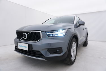 Volvo XC40 Da un'altra prospettiva Volvo XC40 Da un'altra prospettiva