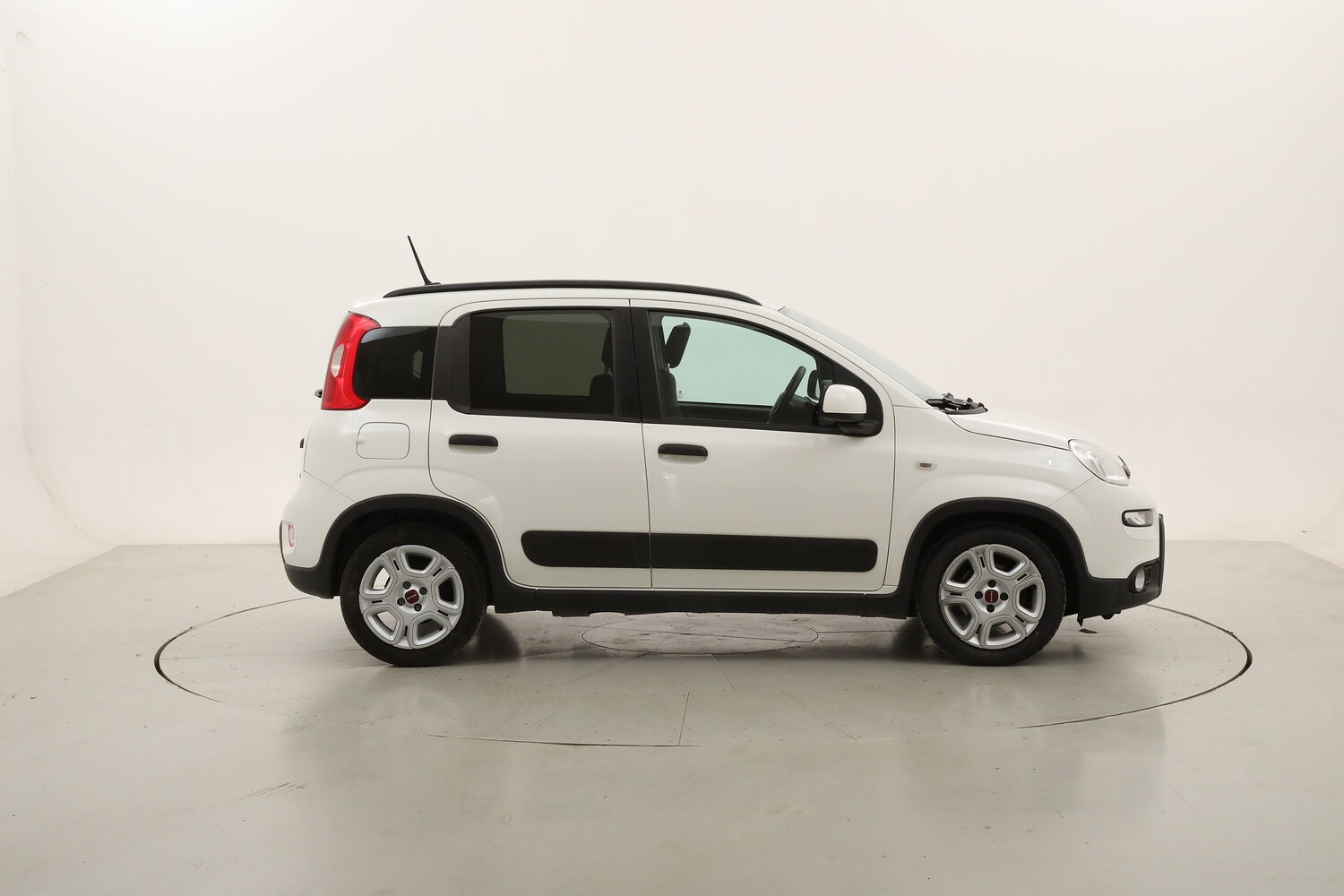 Fiat Panda Hybrid City Life usata del 2023 con 56.981 km
