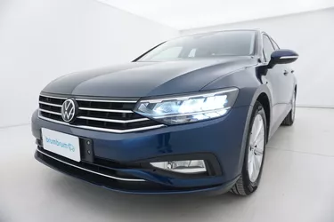 Volkswagen Passat Variant Business 2.0 Diesel 150CV Manuale Visione frontale