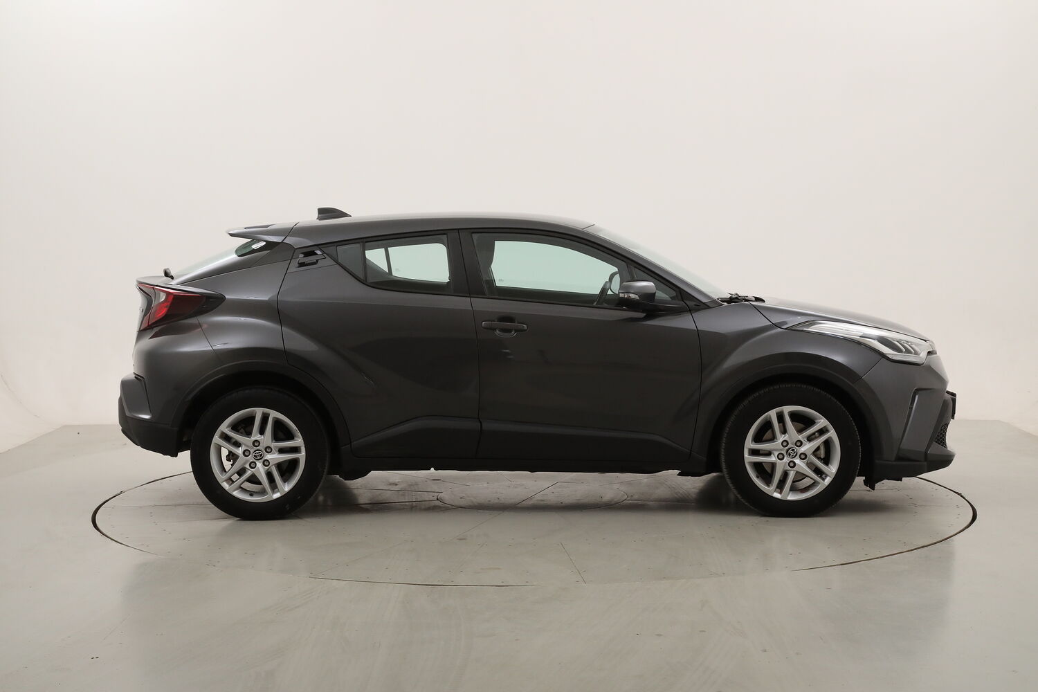 Toyota C-HR Hybrid Business E-CVT usata del 2022 con 27.465 km