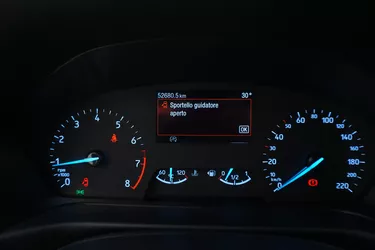 Ford Fiesta Hybrid Titanium 1.0 Mild Hybrid 125CV Manuale Interni