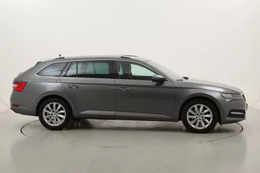 Skoda Superb Wagon Executive DSG 2.0 Diesel 150CV Automatico Skoda Superb Wagon Executive DSG 2.0 Diesel 150CV Automatico