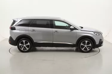 Peugeot 5008 Allure EAT8 1.5 Diesel 131CV Automatico Peugeot 5008 Allure EAT8 1.5 Diesel 131CV Automatico