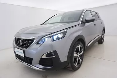 Peugeot 5008 Allure EAT8 1.5 Diesel 131CV Automatico Visione frontale