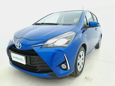 Toyota Yaris Hybrid Business 1.5 Full Hybrid 101CV Automatico Visione frontale