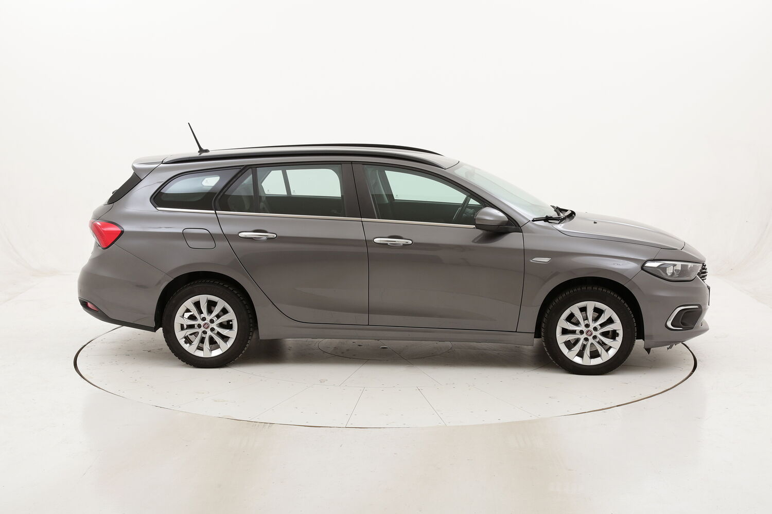 Fiat Tipo SW Business Aut. usata del 2017 con 117.915 km