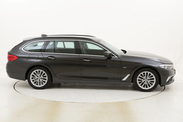 BMW Serie 5 520d Touring Luxury Aut. usata del 2018 con 84.558 km