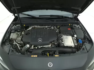 Mercedes Classe A 180d Automatic Sport 2.0 Diesel 116CV Automatico Vano motore