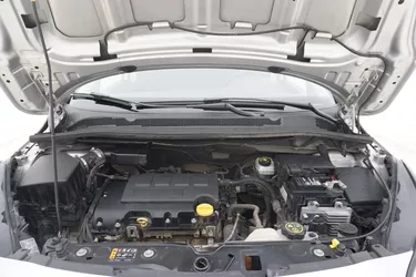 Opel Corsa Advance 1.4 Benzina 75CV Manuale Vano motore