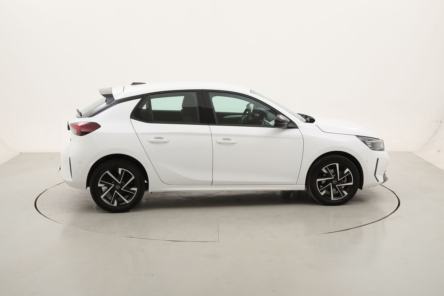 Opel Corsa GS usata del 2025 con 13.500 km