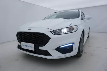 Ford Mondeo SW Hybrid ST-Line Business 2.0 Full Hybrid 187CV Automatico Visione frontale