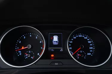 Volkswagen Tiguan Life 1.5 Benzina 131CV Manuale Interni