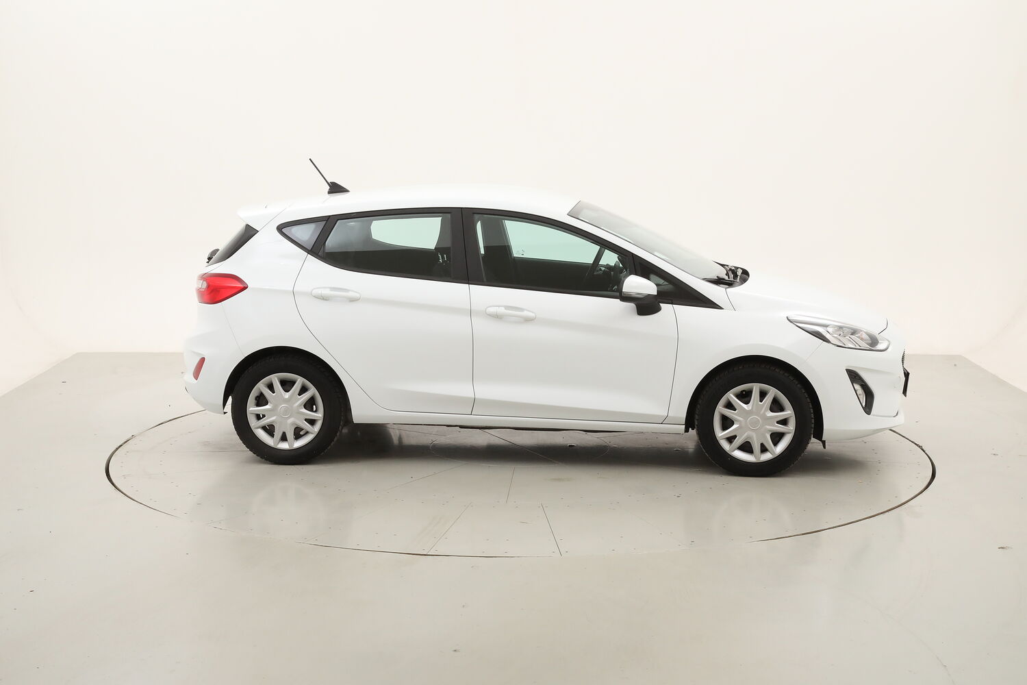 Ford Fiesta Connect usata del 2021 con 64.651 km