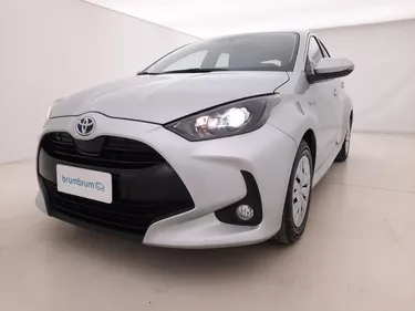 Toyota Yaris Hybrid Business 1.5 Full Hybrid 116CV Automatico Visione frontale