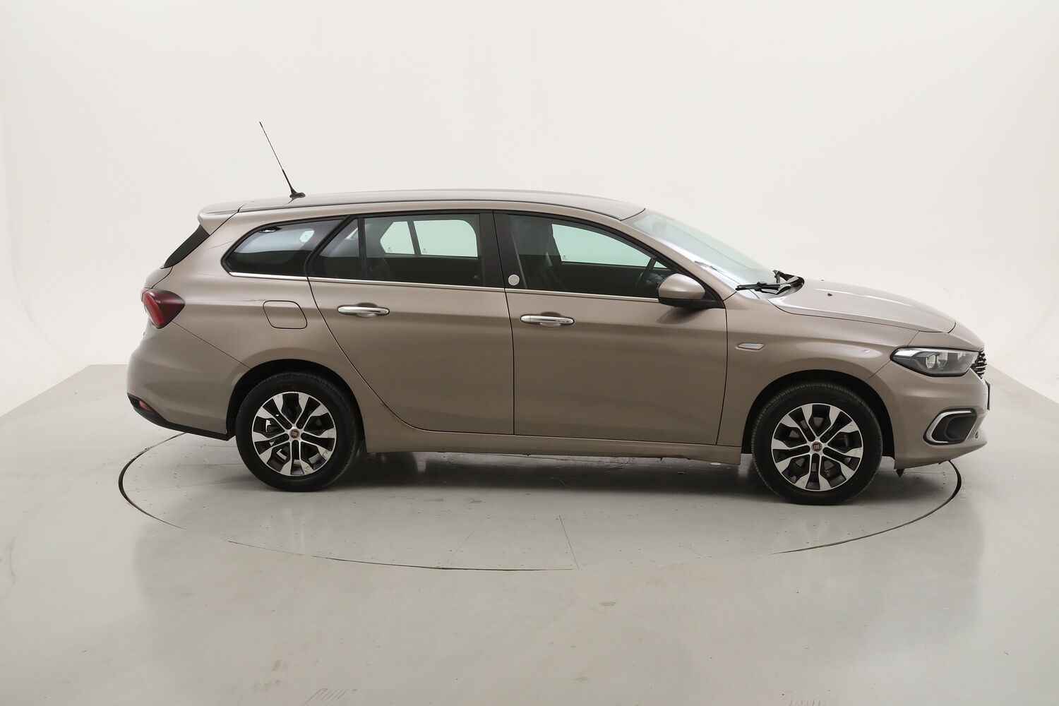 Fiat Tipo SW Mirror usata del 2020 con 79.248 km