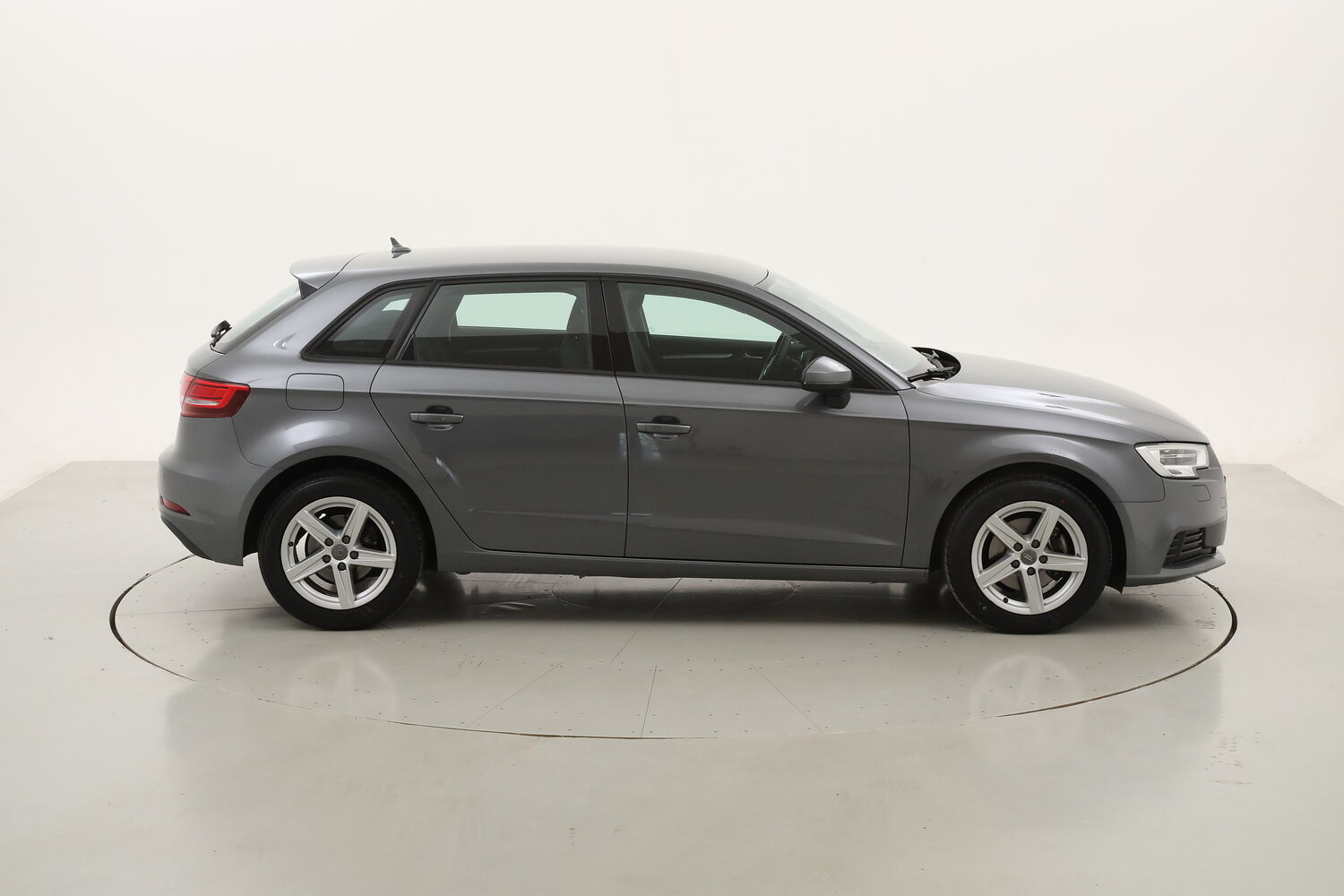 Audi A3 SPB Business usata del 2018 con 108.232 km