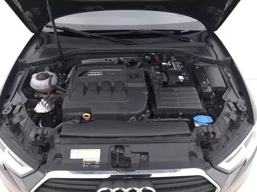 Audi A3 SPB Business 1.6 Diesel 116CV Manuale Vano motore