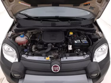 Fiat Panda Hybrid City Cross 1.0 Mild Hybrid 69CV Manuale Vano motore