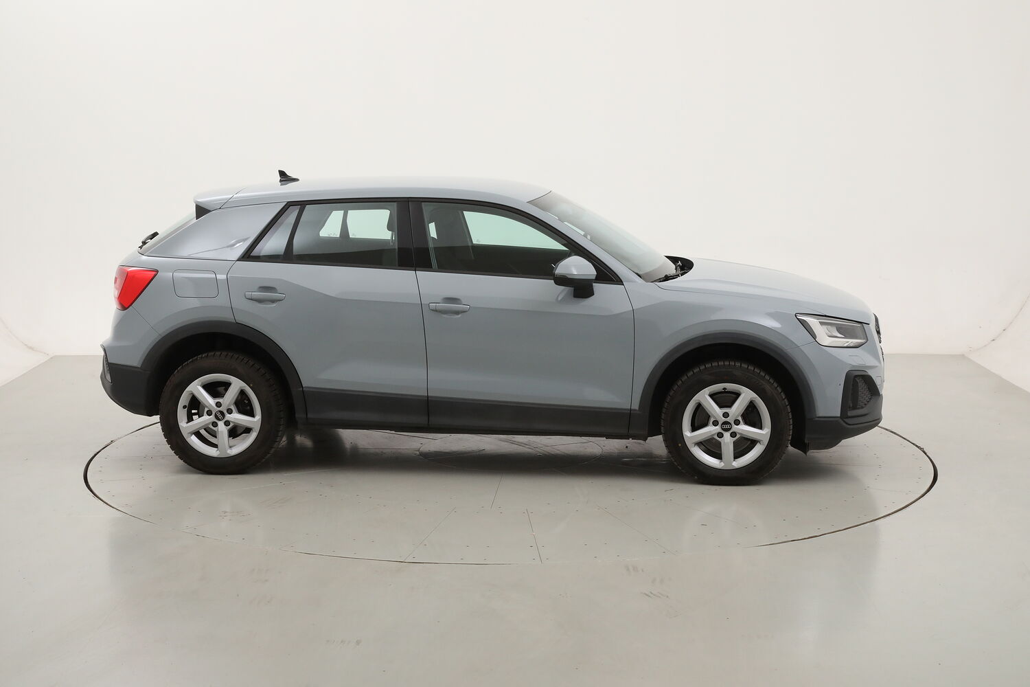 Audi Q2 35 TDI Business S tronic usata del 2022 con 49.551 km