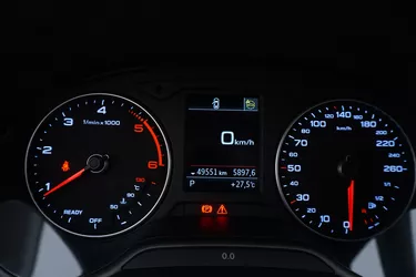 Audi Q2 35 TDI Business S tronic 2.0 Diesel 150CV Automatico Interni