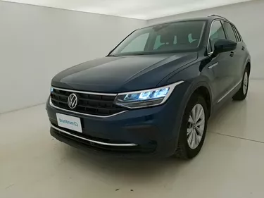 Volkswagen Tiguan Life 1.5 Benzina 131CV Manuale Visione frontale
