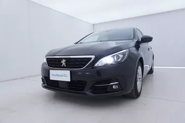 Peugeot 308 Business EAT6 1.5 Diesel 131CV Automatico Visione frontale