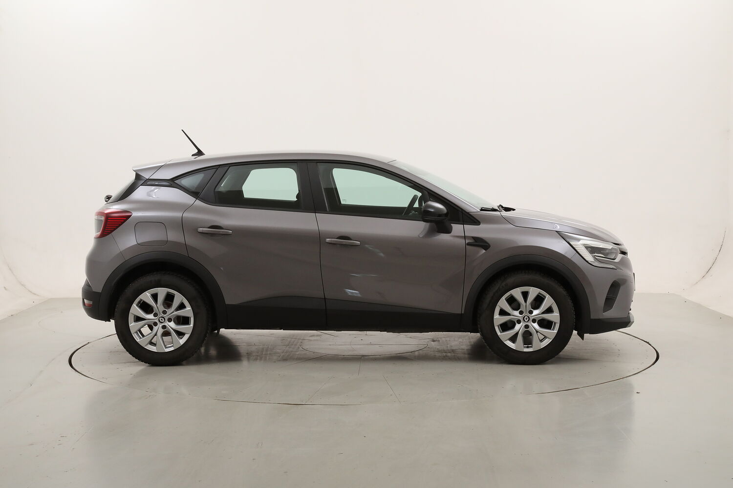 Renault Captur Business usata del 2021 con 126.811 km