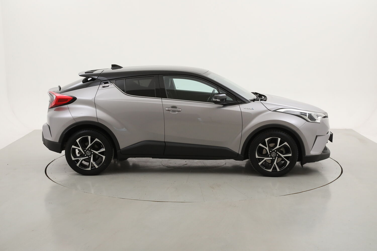 Toyota C-HR Hybrid Dynamic usata del 2020 con 106.958 km