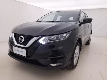 Nissan Qashqai Business 1.5 Diesel 116CV Manuale Visione frontale