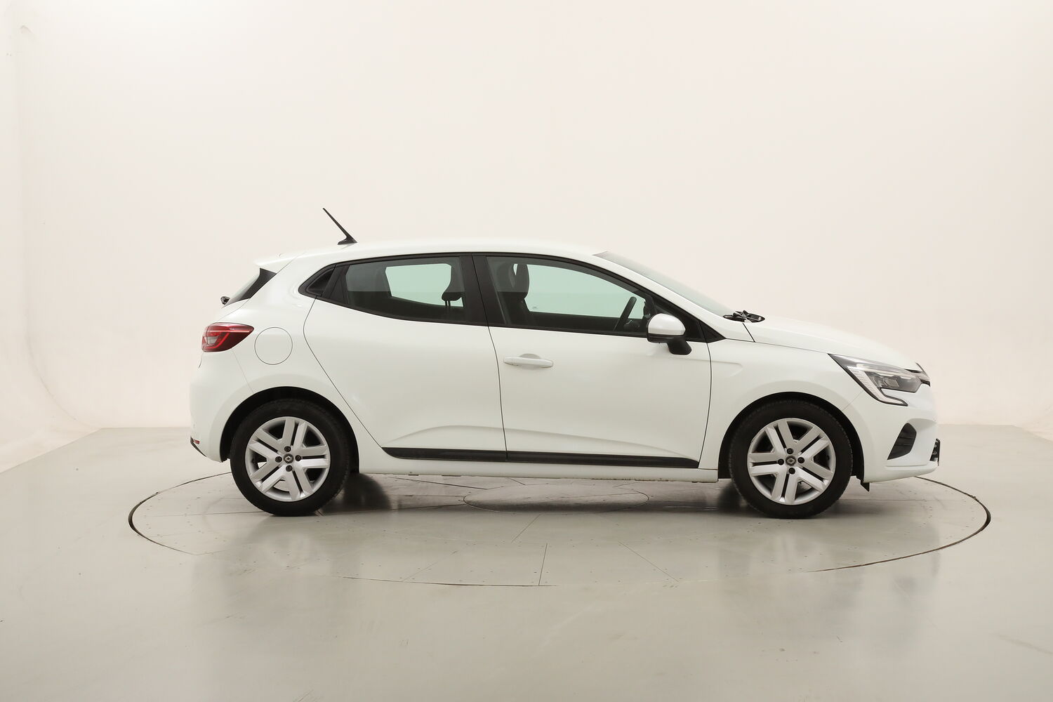 Renault Clio Business usata del 2022 con 86.782 km