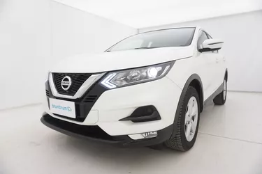 Nissan Qashqai Business DCT 1.5 Diesel 116CV Automatico Visione frontale