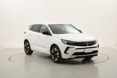 Opel Grandland Business Elegance AT8 1.5 Diesel 131CV Automatico
