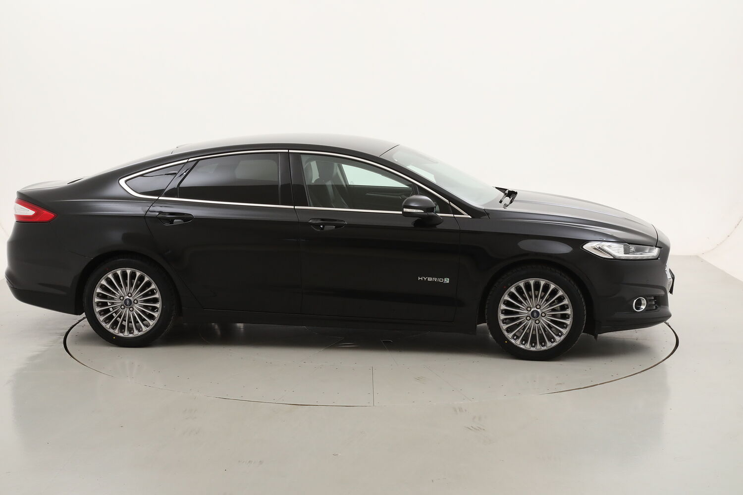 Ford Mondeo Hybrid Titanium Business usata del 2018 con 79.793 km