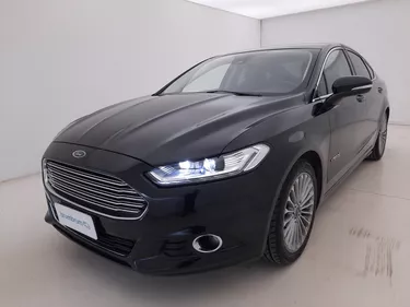 Ford Mondeo Hybrid Titanium Business 2.0 Full Hybrid 187CV Automatico Visione frontale